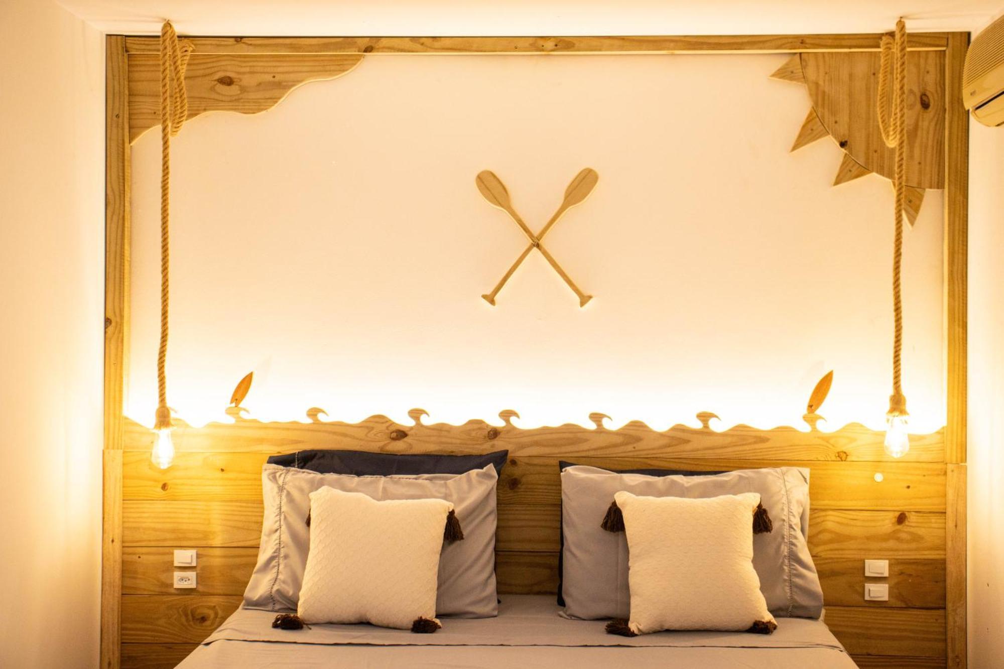 Nomades Vibe Da Ilha - Adventure & Coworking Hostel *