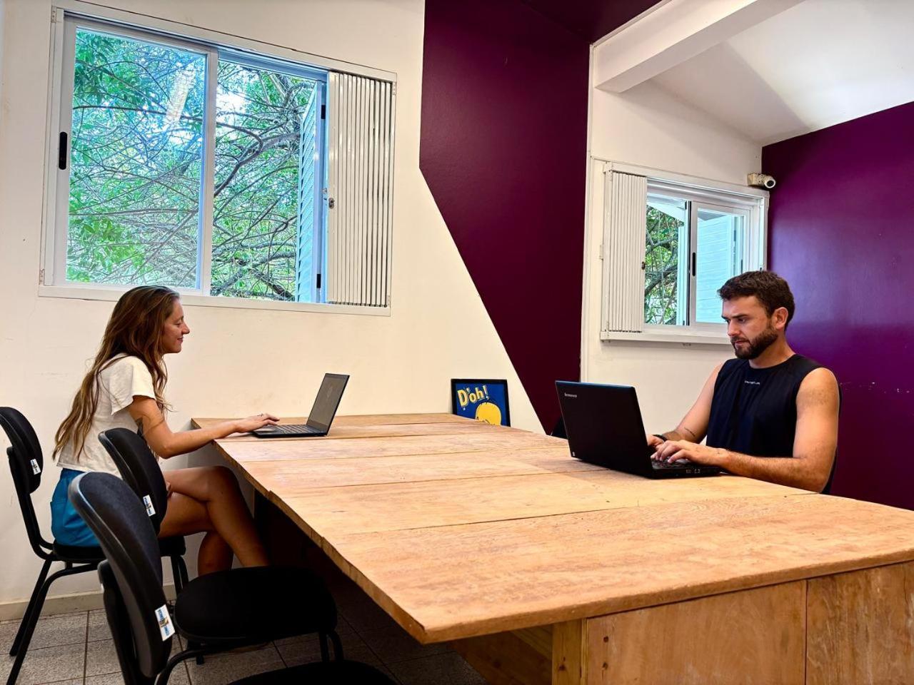 Hostel Nomades Vibe Da Ilha - Adventure & Coworking *
