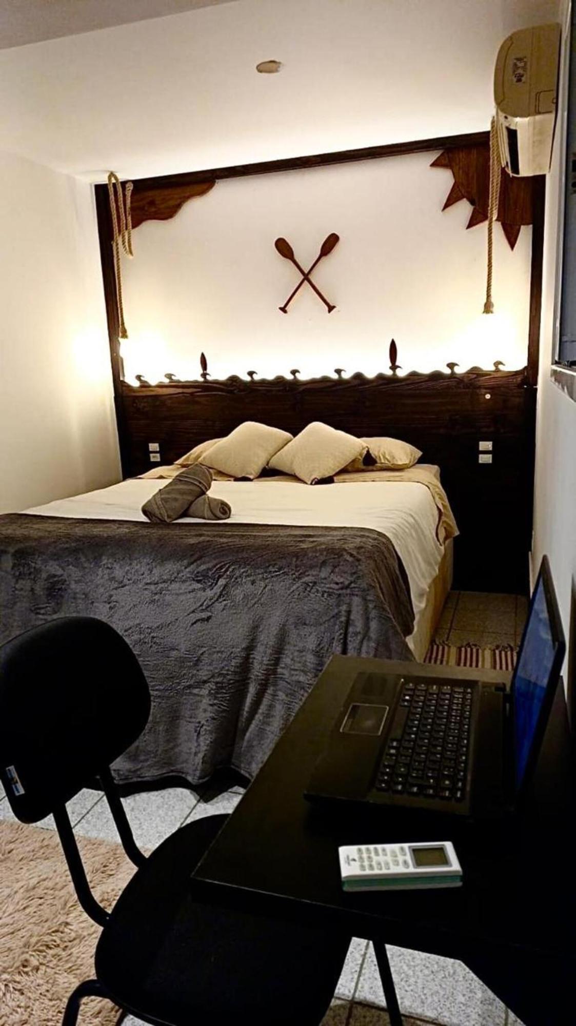 Hostal Nomades Vibe Da Ilha - Adventure & Coworking